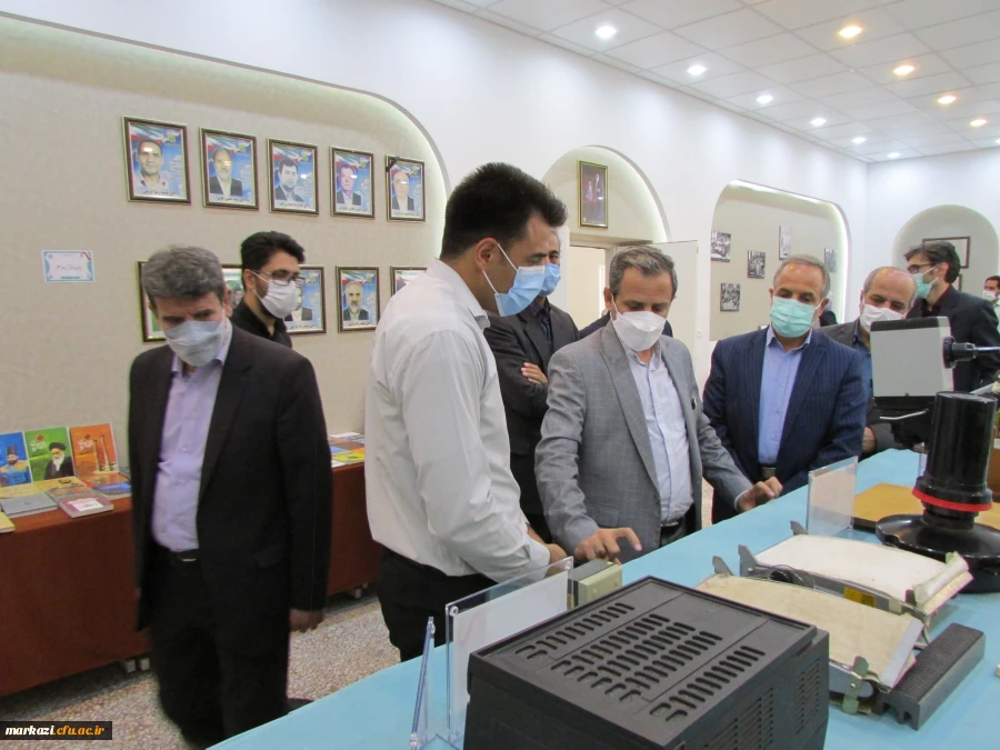 موزه اسناد و مفاخر تربیت معلم استان مرکزی افتتاح شد 7