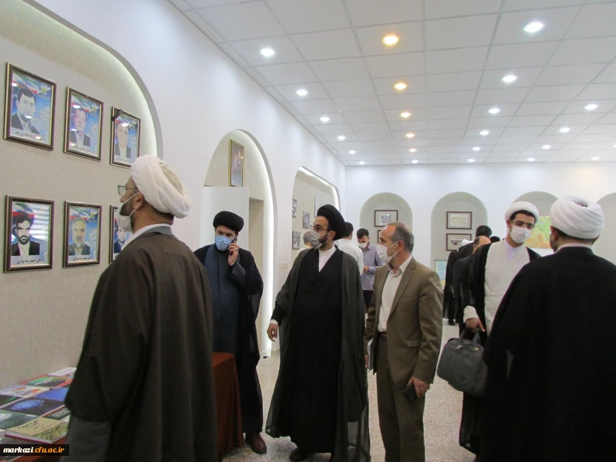 نشست رؤسای دانشگاه ها ومسئولین دفاتر نهاد نمایندگی ولی فقیه در دانشگاه های استان مرکزی برگزار شد 10