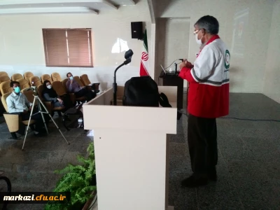 در پردیس حضرت زینب کبری (س) برگزار شد؛

دوره آموزشی «کمک های اولیه، امداد و نجات »