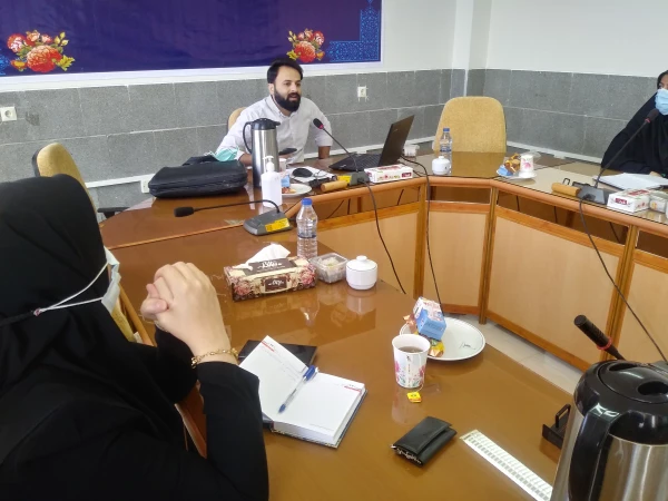 دوره آموزشی کمک های اولیه امداد و نجات درپردیس حضرت زینب کبری (س) برگزار شد 7