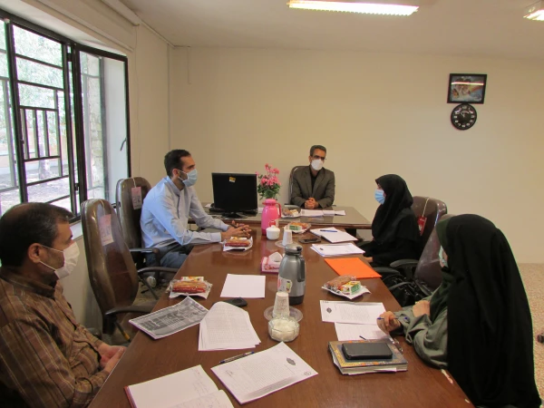 جلسه شورای معاونین دانشجویی پردیس های استان مرکزی برگزارگردید: 2