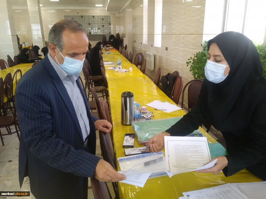 بازدید سرپرست دانشگاه فرهنگیان استان مرکزی از مراحل ثبت نام دانشجویان جدیدالورود 4