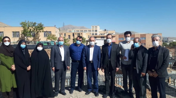 بازدید رئیس مجمع خیرین مدرسه ساز استان مرکزی از پروژه در حال ساخت خوابگاه پردیس زینب کبری (س) 2