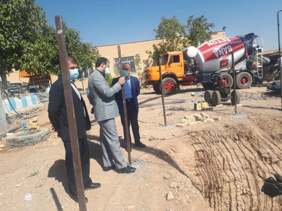 آغاز عملیات بتن ریزی فنداسیون پروژه خوابگاه دانشگاه فرهنگیان پردیس حضرت زینب کبری(س) 5