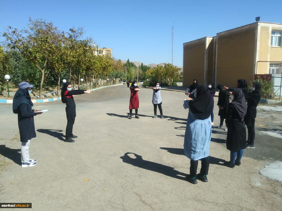 مسابقات دارت و طناب کشی ویژه دانشجویان  2