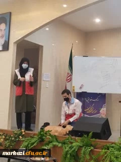 به همت حوزه فرهنگی پردیس حضرت زینب کبری(س) ؛

کارگاه عملی هلال احمر با عنوان امداد و نجات برگزار شد