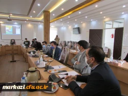 نشست مشترک شورای صنفی و نمایندگان کلاس های دانشجویان با مسئولین پردیس های دانشگاه فرهنگیان استان مرکزی برگزار شد 7