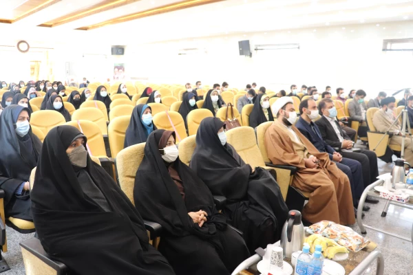 مراسم تجلیل از جهادگران بسیجی علمی-تربیتی 4