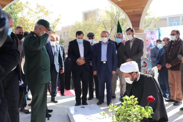 مراسم رونمایی از یادمان شهید گمنام در استان مرکزی 3