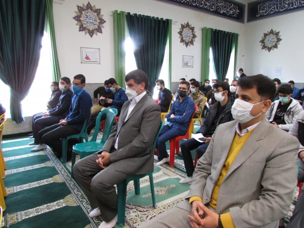 فعالیت های فرهنگی در تربیت معلم یک اصل اساسی و یک ضرورت اجتناب ناپذیر است 8