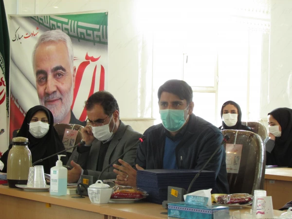 هدف بنیاد پرورش انسان های مولد برای توسعه تعلیم و تربیت است 11