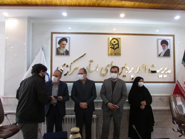 هدف بنیاد پرورش انسان های مولد برای توسعه تعلیم و تربیت است 13