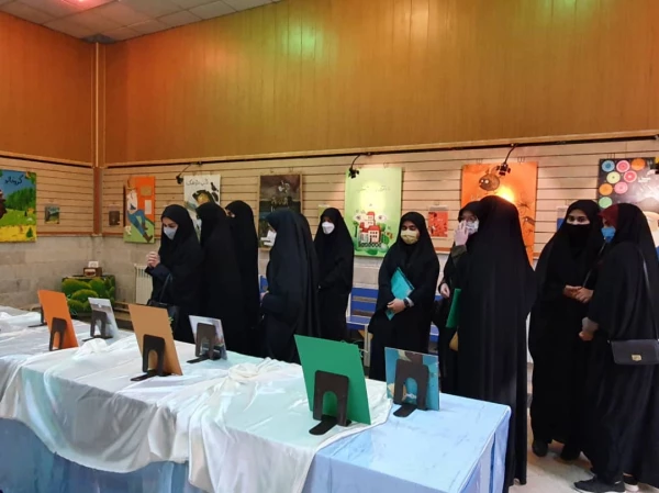 بازدید دانشجویان دانشگاه فرهنگیان استان مرکزی  از کانون پرورش فکری کودکان و نوجوانان استان 5