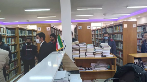 بازدید دانشجویان از کتابخانه پردیس شهید باهنر 4