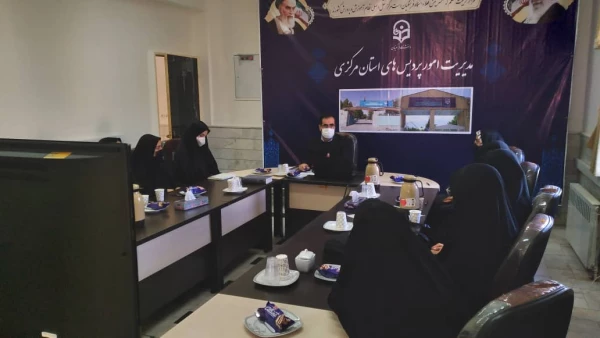 بازدید دانشجویان از کتابخانه پردیس شهید باهنر 7