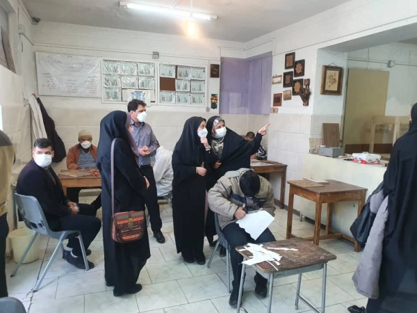 بازدید دانشجویان از مرکز حمایت از معلولین ذهنی استان مرکزی 6