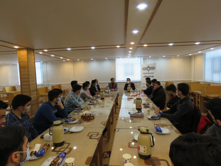 کرسی آزاد اندیشی «نقش معلمین در توسعه فرهنگی از نگاه بیانیه گام دوم انقلاب» 6