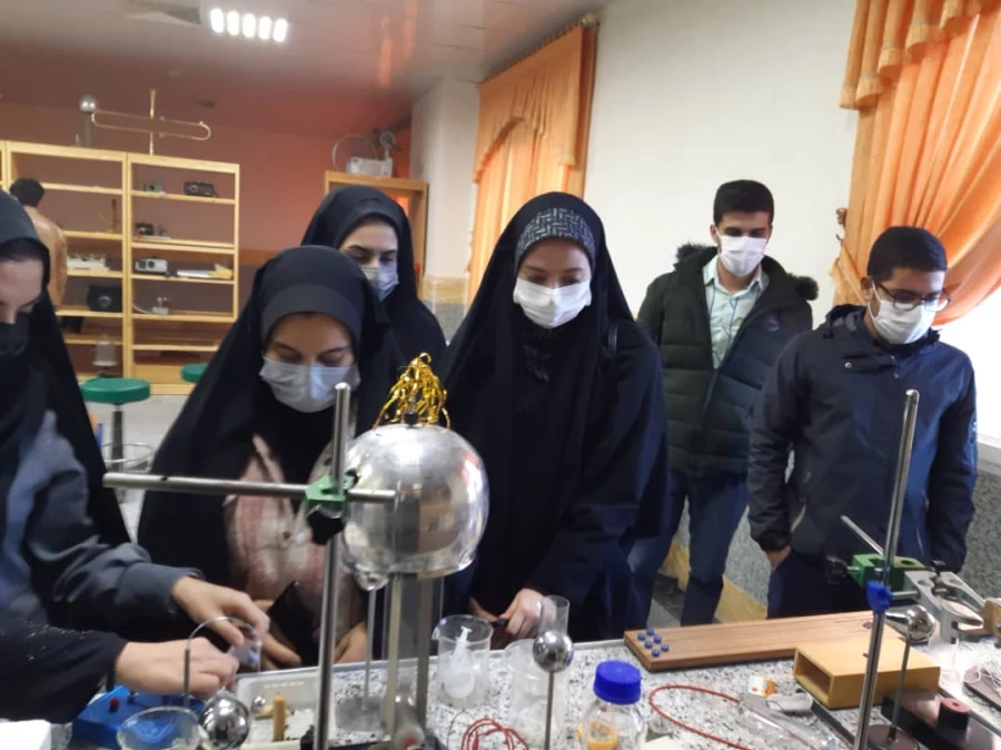 بازدید دانشجویان از پژوهشسرای قلم چی 6