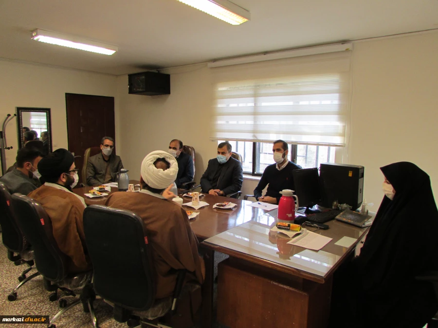 نشست صمیمی دفتر نهاد مقام معظم رهبری وحوزه معاونت دانشجویی پردیس شهید باهنر 3