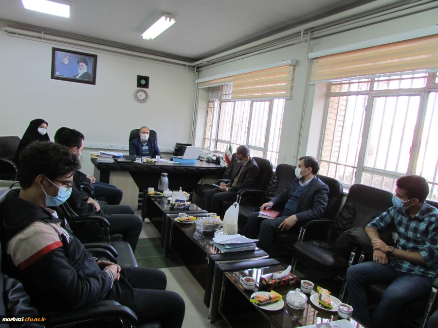 جلسه تکریم و معارفه اعضای شورای مرکزی کانون همیاران سلامت پردیس شهید باهنر برگزار شد 2