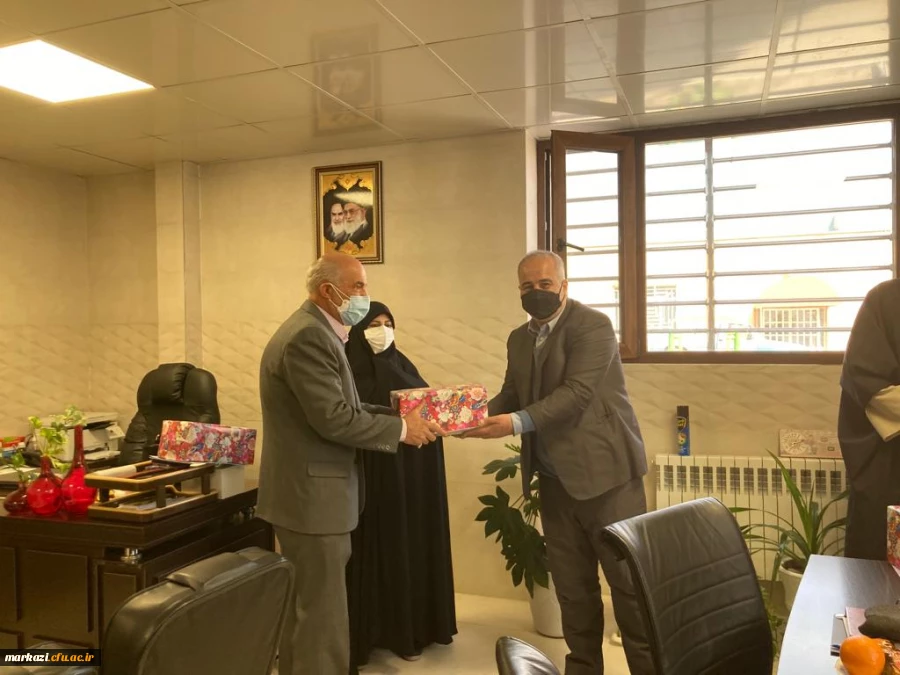 سیزدهمین جلسه بنیاد خیرین استان مرکزی حامی دانشگاه فرهنگیان  برگزار شد 4