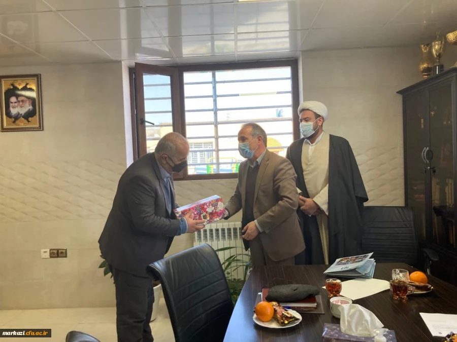 سیزدهمین جلسه بنیاد خیرین استان مرکزی حامی دانشگاه فرهنگیان  برگزار شد 5