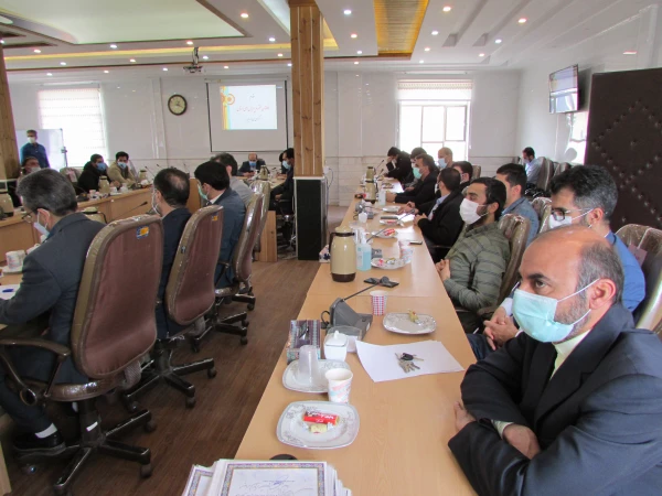 مراسم تقدیر از کارکنان حراست پردیس های استان برگزار شد 7