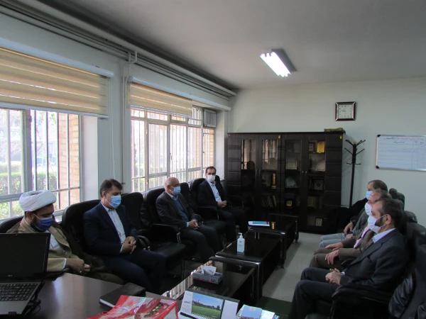 دیدار رئیس مجمع خیرین مدرسه ساز استان با مدیر استانی دانشگاه فرهنگیان مرکزی 3