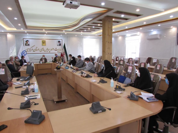 اولین جلسه اعضای هیات علمی پردیس های استان مرکزی برگزار شد 3