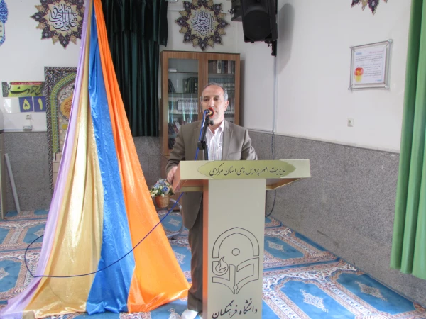 نشست صمیمی مسئولین با دانشجویان 2