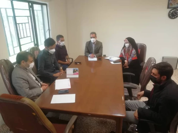 نشست اعضای شورای مرکزی کانون همیاران سلامت پردیس شهید باهنر 5