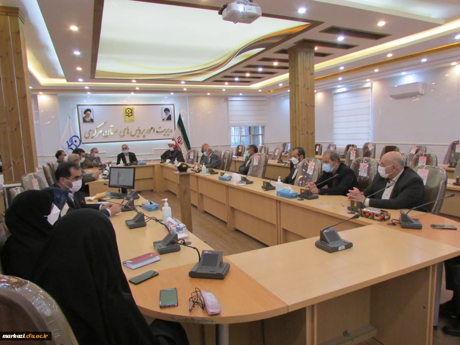 چهاردهمین جلسه مجمع خیرین استان مرکزی حامی دانشگاه فرهنگیان برگزار شد 5