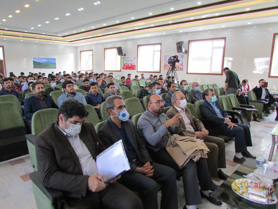 گرامیداشت دهه سرآمدی آموزش و روز معلم