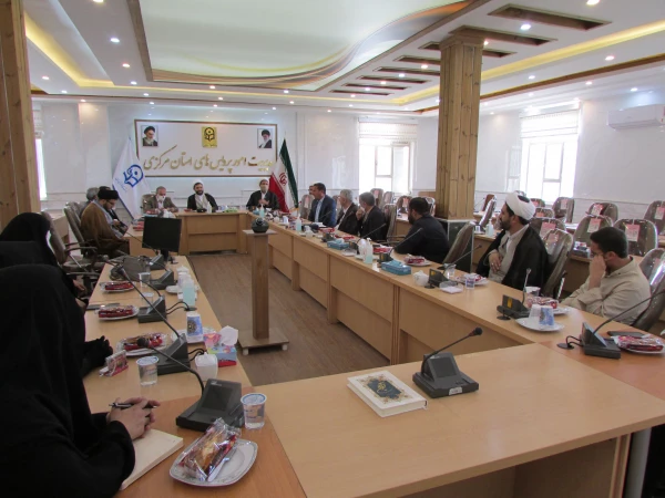 نشست هم اندیشی اساتید گروه معارف و تربیت اسلامی  3