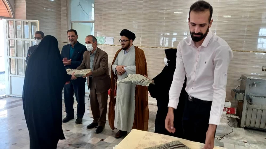 به مناسبت سالروز ولادت حضرت معصومه (س) و روز دختر  10