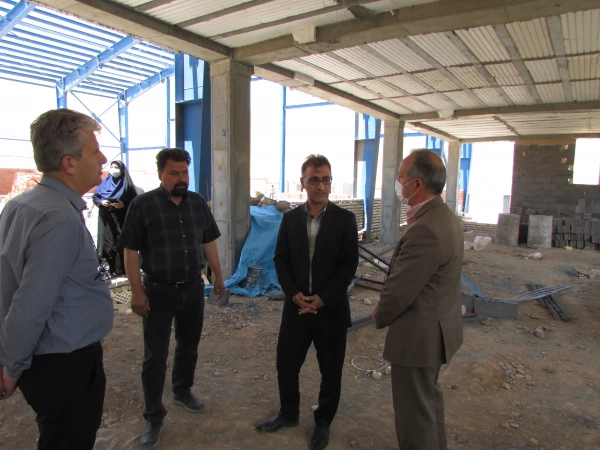 بازدید میدانی مدیر کل نوسازی، توسعه و تجهیز مدارس استان از پروژه های در حال احداث دانشگاه فرهنگیان استان 4