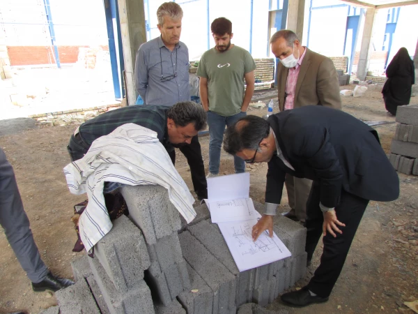 بازدید میدانی مدیر کل نوسازی، توسعه و تجهیز مدارس استان از پروژه های در حال احداث دانشگاه فرهنگیان استان 5