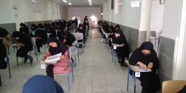 بازدید رئیس دانشگاه فرهنگیان استان از محل برگزاری امتحانات 11