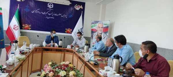 نشست با نگهبانان پردیس های دانشگاه فرهنگیان استان  4