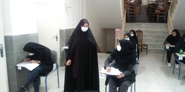 بازدید رئیس دانشگاه فرهنگیان استان از محل برگزاری امتحانات 13