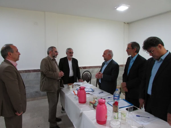 بازدید استاندار از مراحل مصاحبه پذیرفته شدگان ازمون استخدامی آموزش و پرورش 3