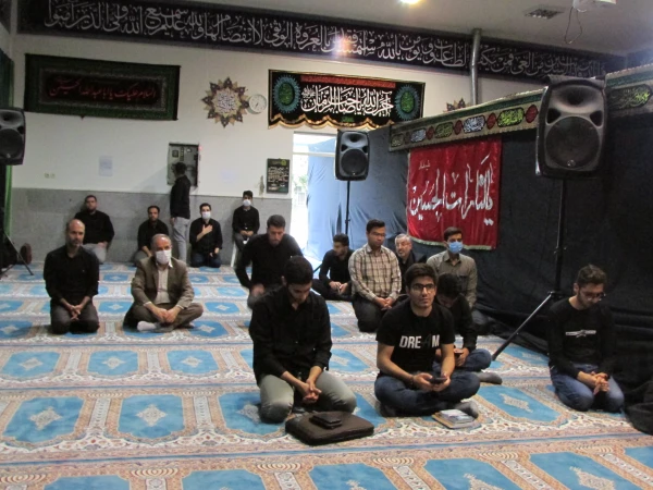 اقامه عزای حسینی(ع) 3