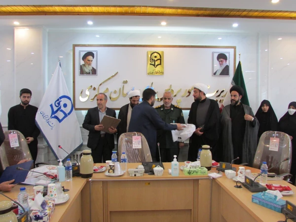 مراسم تکریم و معارفه مسئولین بسیج دانشجویی پردیس های استان 6