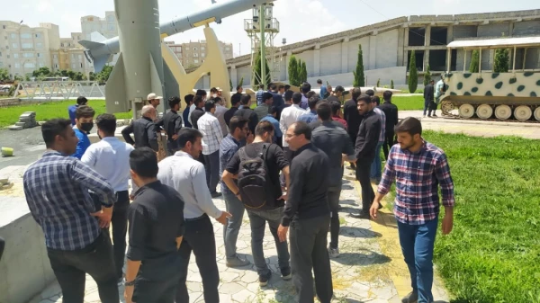 بازدید دانشجویان دانشگاه فرهنگیان استان مرکزی از موزه دفاع مقدس 3