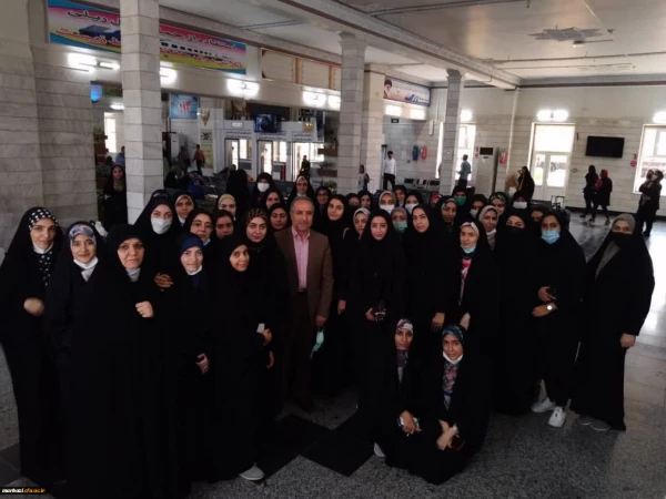 اعزام دومین کاروان دانشجویان پردیس زینب کبری(س) به مشهد مقدس 4