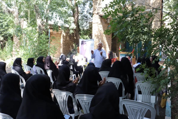 اردوی یکروزه در اردوگاه پنجعلی شازند 16