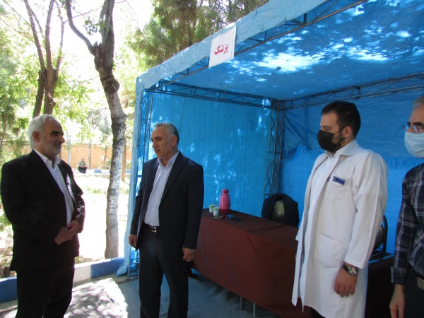 بازدید مدیرکل آموزش و پرورش استان از مراحل مصاحبه داوطلبان ورود به دانشگاه فرهنگیان 3