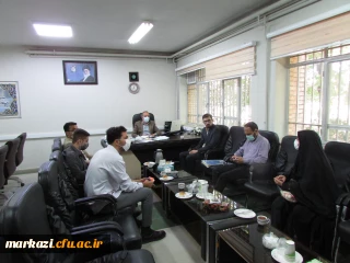 جلسه مشترک اعضای مرکز رشد و فناوری با رئیس دانشگاه