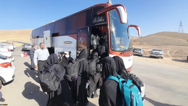 اعزام دومین کاروان دانشجویی دانشگاه فرهنگیان استان مرکزی به مراسم پیاده روی اربعین 9