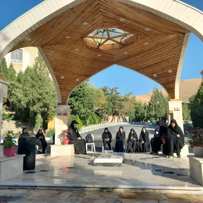 اعزام دومین کاروان دانشجویی دانشگاه فرهنگیان استان مرکزی به مراسم پیاده روی اربعین 12